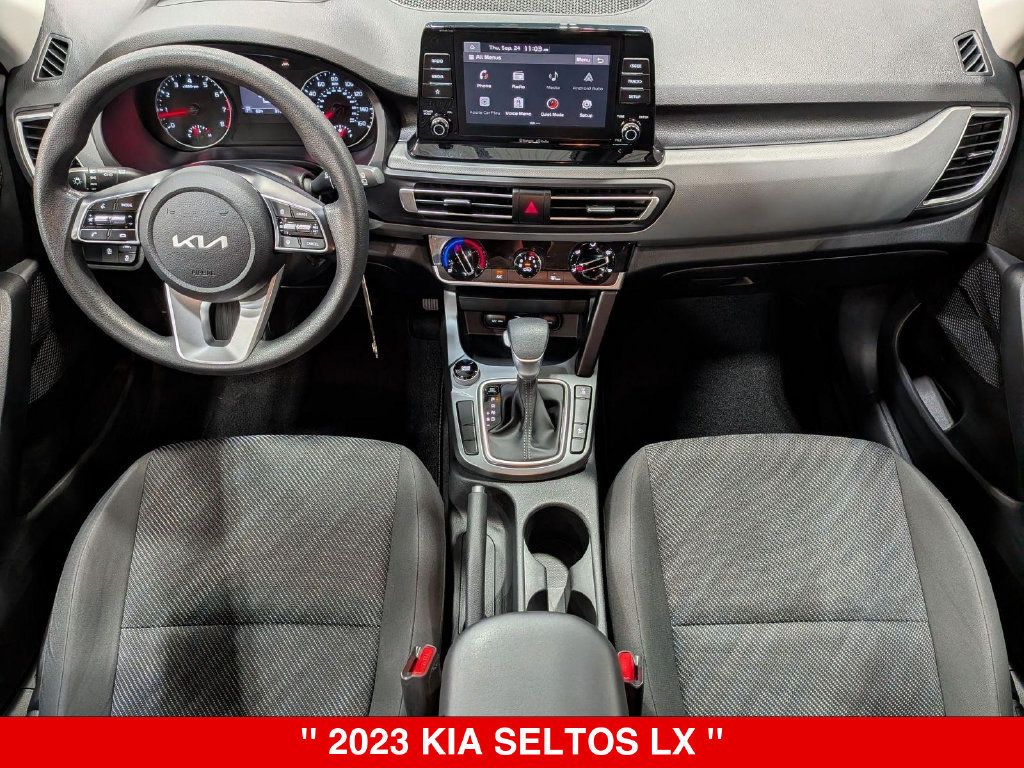 Used 2023 Kia Seltos LX AWD/4WD image 25