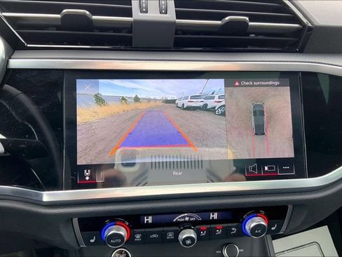 Used 2023 Audi Q3 2.0T Premium Plus w/ Premium Plus Package image 24