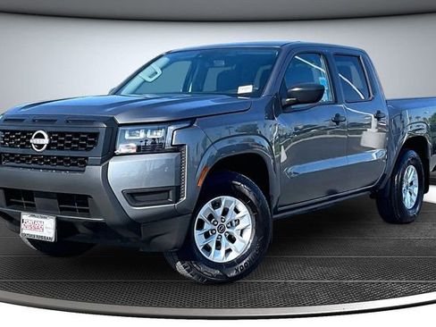 Certified 2026 Nissan Frontier S RWD image 3