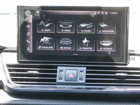 Used 2023 Audi SQ5 Premium Plus w/ Premium Plus Package AWD/4WD image 15