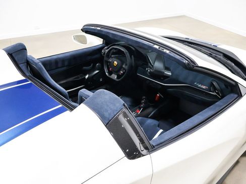 Used 2020 Ferrari 488 Pista Spider RWD image 85