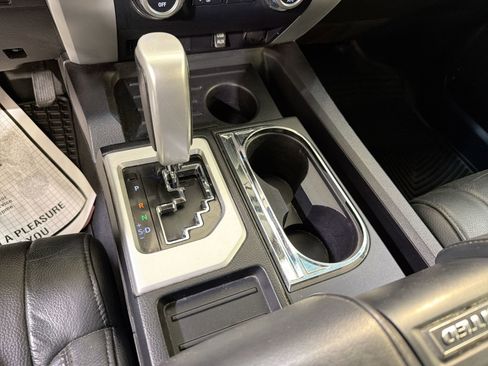 Used 2016 Toyota Tundra Limited image 21