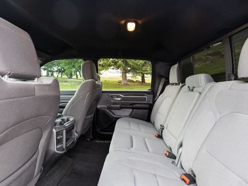 Used 2022 RAM 1500 Big Horn AWD/4WD image 13