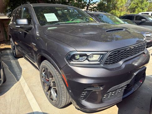 Used 2021 Dodge Durango R/T w/ Tow 'N Go Package AWD/4WD image 2