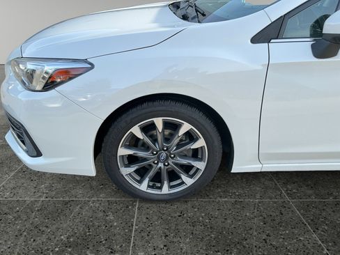Used 2023 Subaru Impreza 2.0i Limited image 14