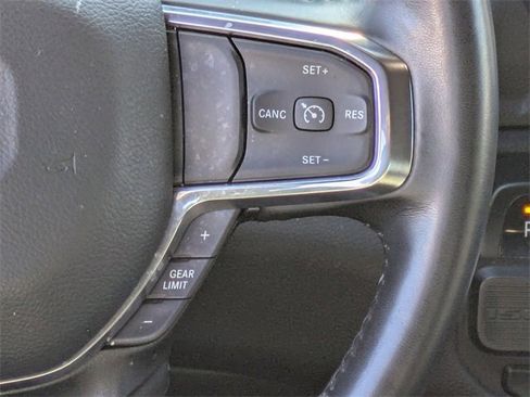 Used 2024 RAM 1500 Laramie image 21