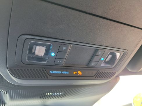 Used 2025 Ford Explorer ST-Line w/ Premium Package RWD image 19