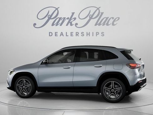 Certified 2026 Mercedes-Benz GLA 250 4MATIC image 8