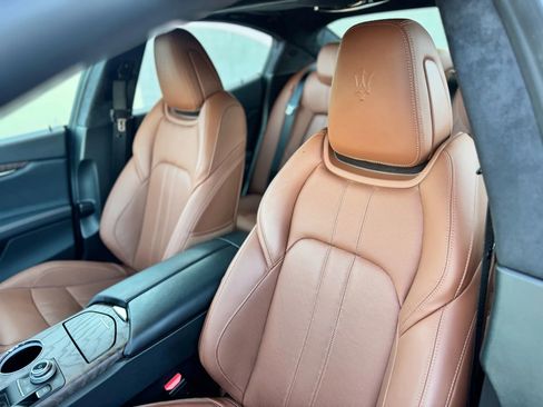 Used 2022 Maserati Ghibli Modena Q4 image 13