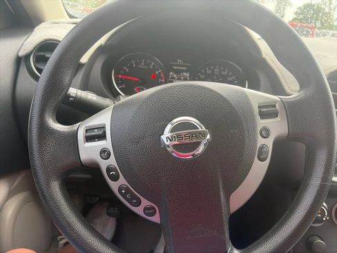 Used 2013 Nissan Rogue SV FWD image 27