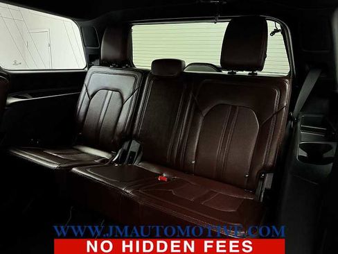 Used 2023 Ford Expedition Limited image 17