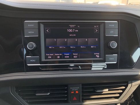 Used 2024 Volkswagen Jetta S image 24