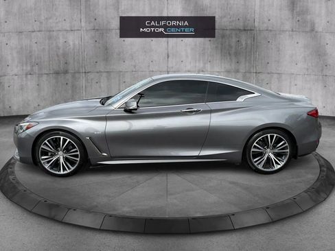 Used 2017 INFINITI Q60 3.0t w/ Premium Plus Package 3.0T image 8