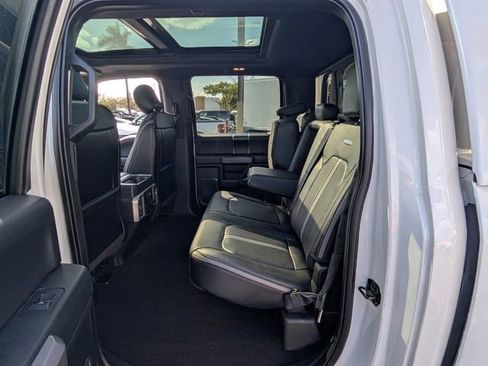 Used 2018 Ford F150 Platinum w/ Equipment Group 701A Luxury image 10