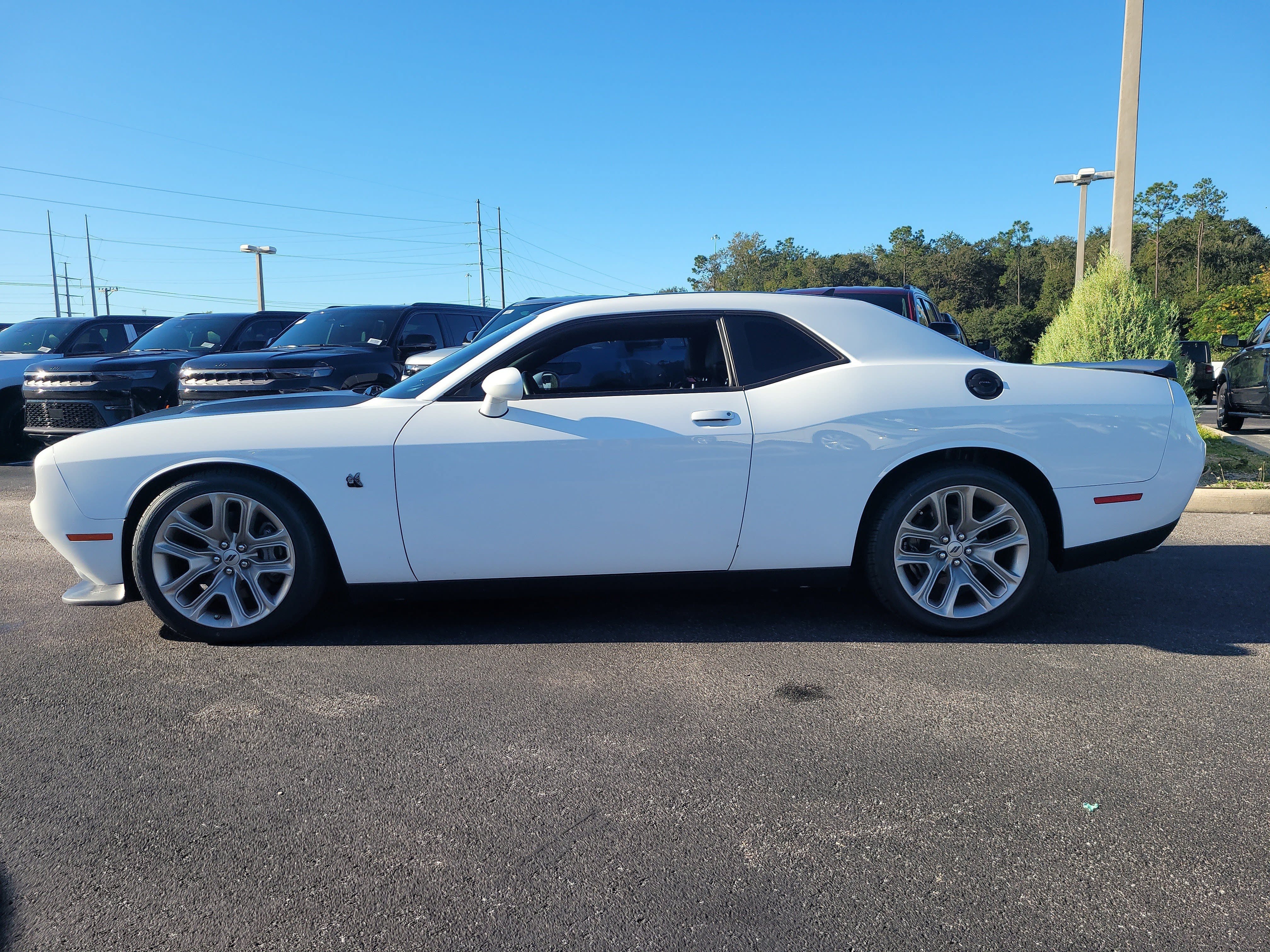 Used 2020 Dodge Challenger R/T Scat Pack RWD image 8