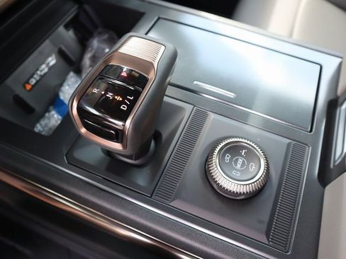 New 2025 GMC Hummer EV 2X image 26