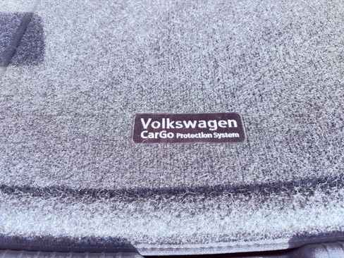 Used 2021 Volkswagen Atlas Cross Sport SE image 11