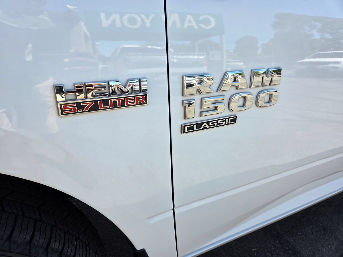 Used 2020 RAM 1500 Classic SLT w/ Luxury Group AWD/4WD image 29