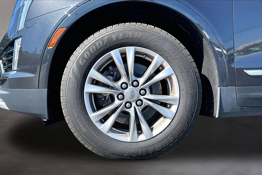 Used 2020 Cadillac XT5 Premium Luxury FWD image 9