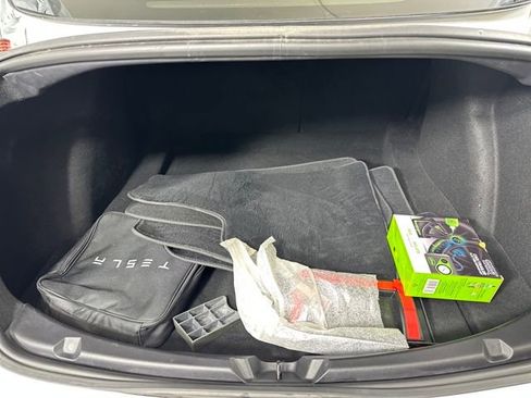 Used 2018 Tesla Model 3 Long Range image 25