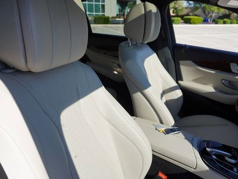 Used 2017 Mercedes-Benz E 300 image 16