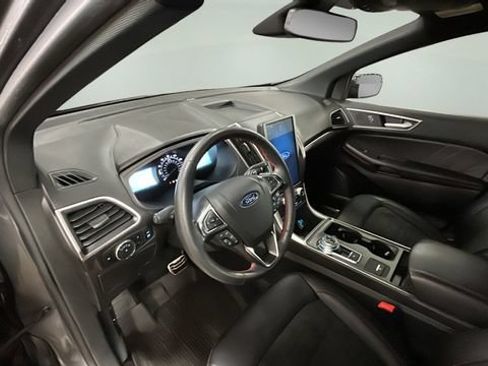 Used 2024 Ford Edge ST-Line AWD/4WD image 10