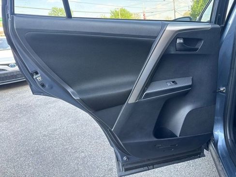 Used 2014 Toyota RAV4 LE image 13