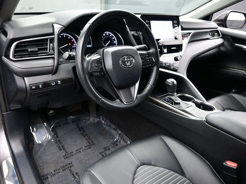Used 2023 Toyota Camry SE w/ Protection Package (Q2) (TMS) FWD image 13