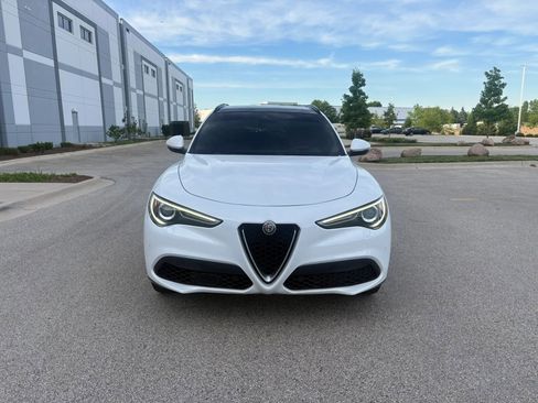 Used 2022 Alfa Romeo Stelvio Ti w/ Active Assist Plus Package AWD/4WD image 2