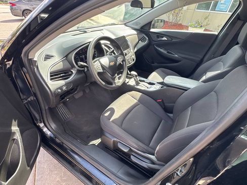 Used 2021 Chevrolet Malibu LS FWD image 22