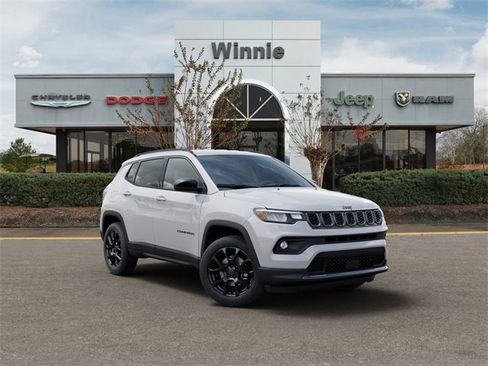 New 2026 Jeep Compass Latitude image 5