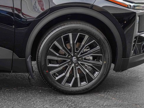 New 2026 Toyota C-HR AWD/4WD image 11