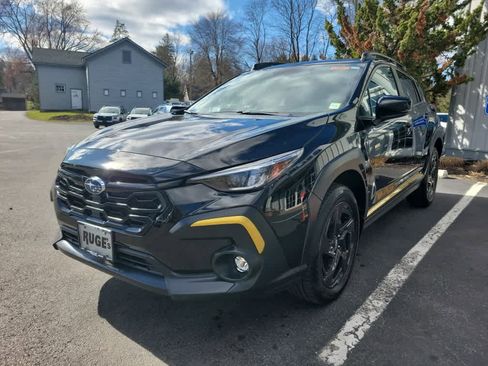 Certified 2025 Subaru Crosstrek 2.5i Sport w/ Crosstrek Mirror Package image 8