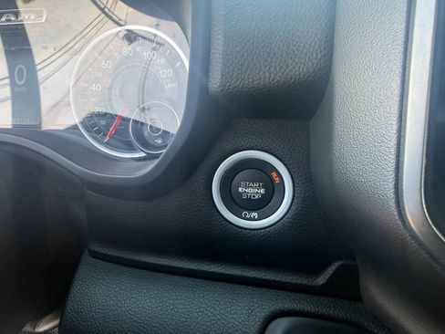 Used 2019 RAM 1500 Big Horn AWD/4WD image 21