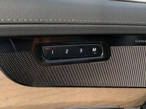 Certified 2025 Volvo XC90 B6 Plus image 16