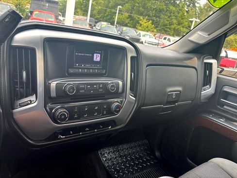 Used 2015 GMC Sierra 2500 SLE w/ SLE Preferred Package image 33
