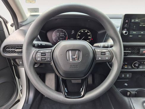 Certified 2026 Honda HR-V LX image 18