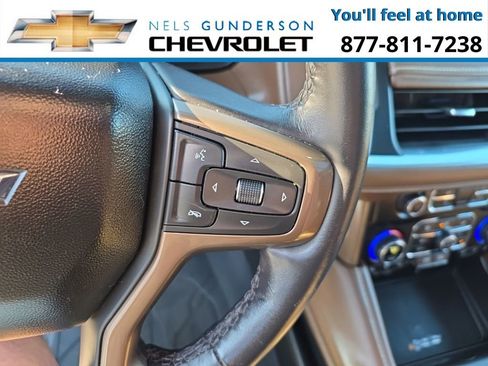 Used 2024 Chevrolet Suburban High Country w/ Advanced Technology Package image 34