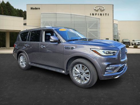 Certified 2024 INFINITI QX80 Luxe image 2