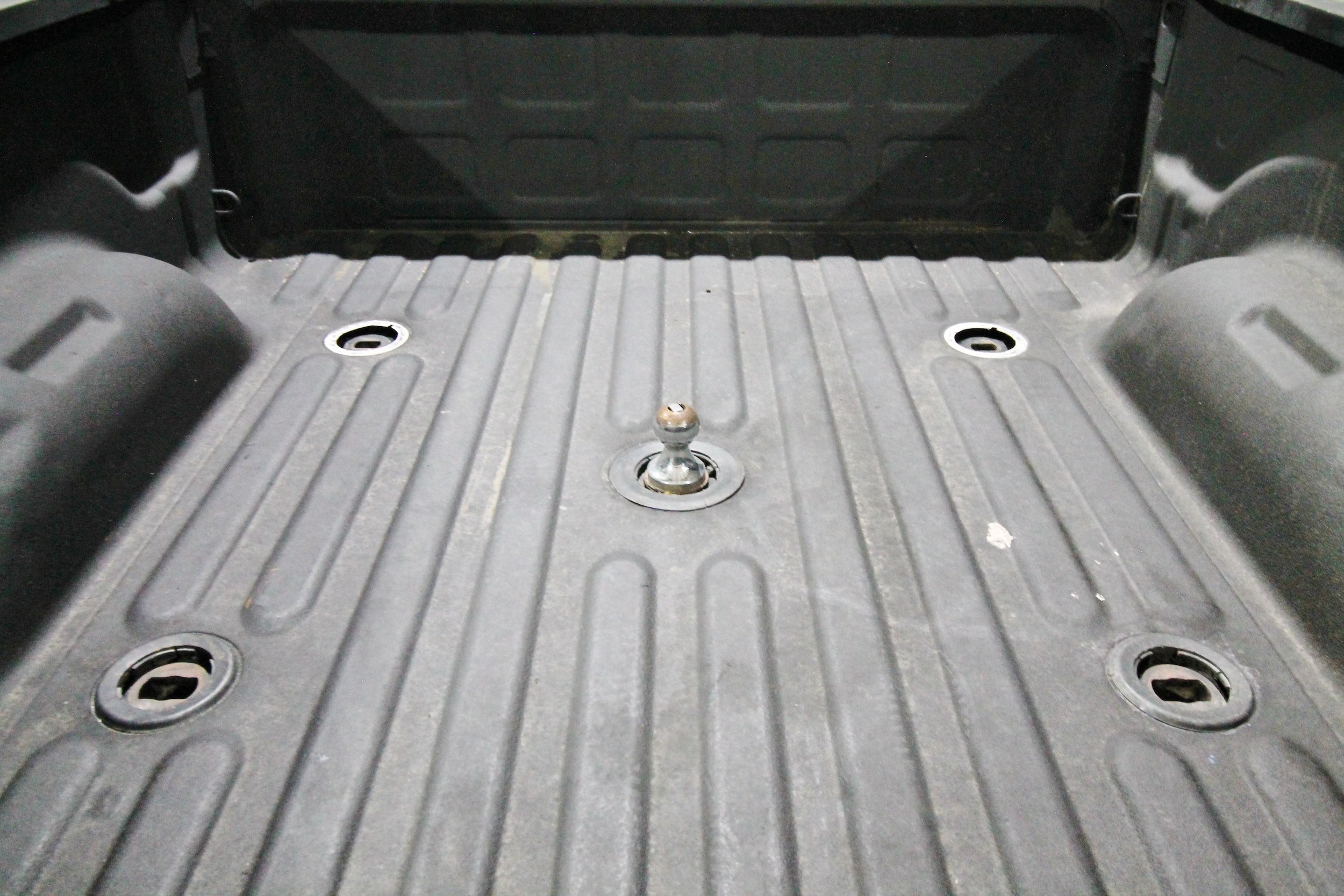 Used 2016 RAM 3500 Laramie Longhorn AWD/4WD image 10