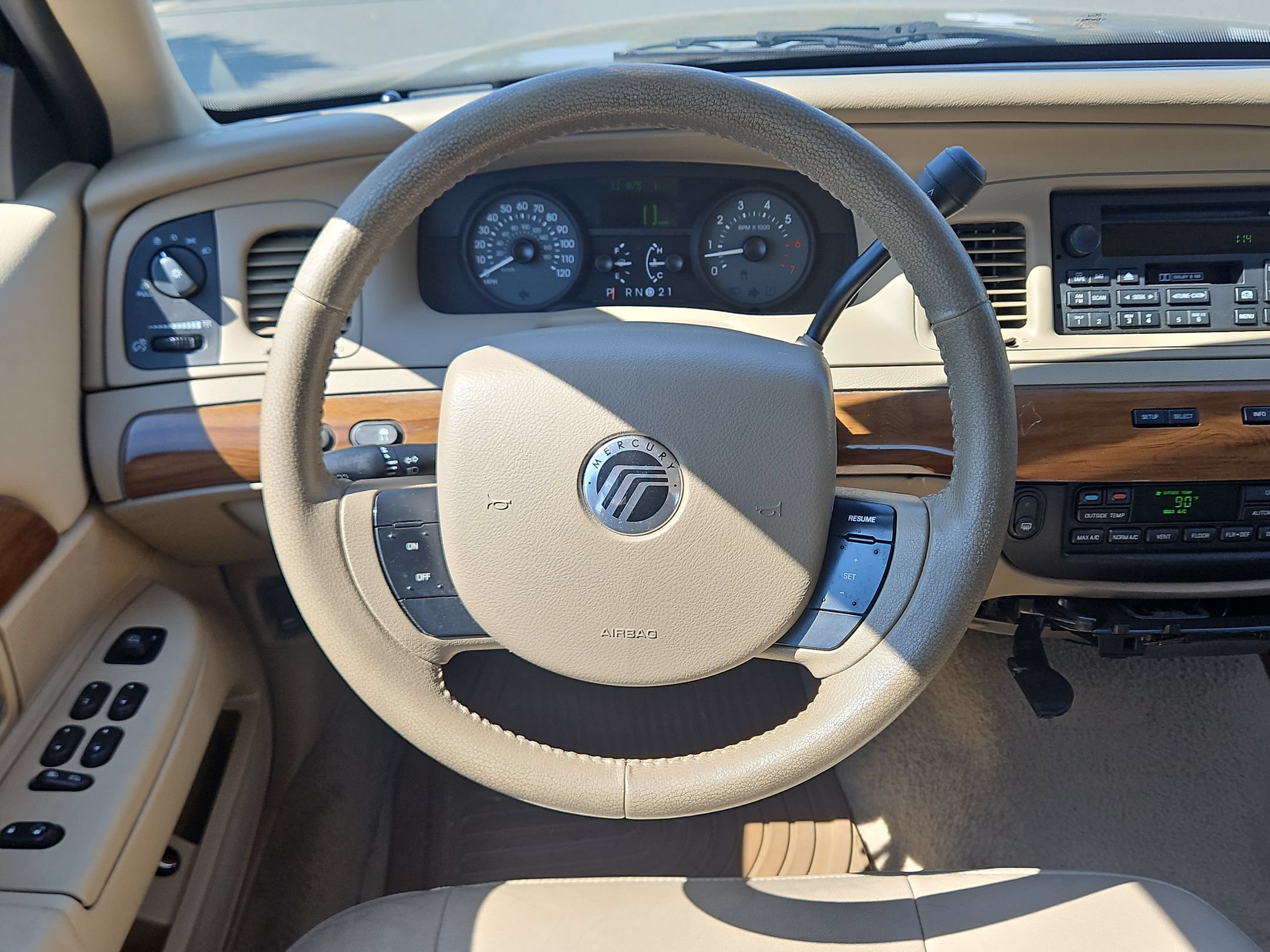Used 2006 Mercury Grand Marquis LS RWD image 26