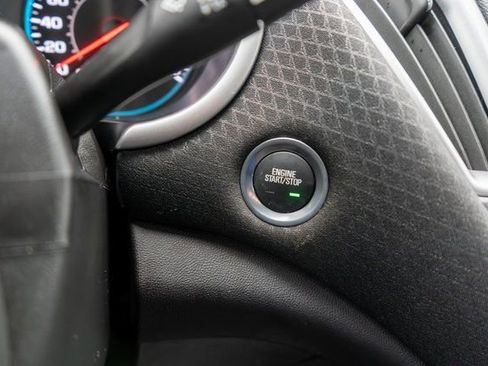 Used 2025 Chevrolet Malibu LT w/ Sport Edition image 27