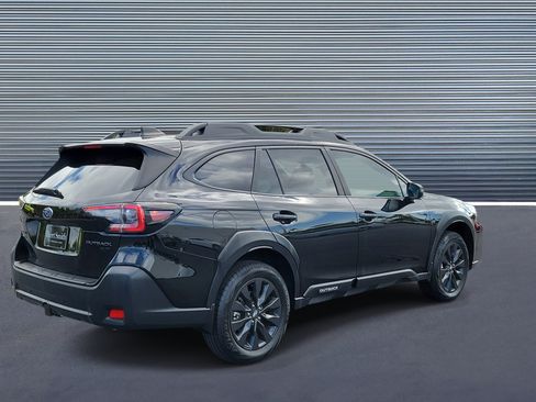Used 2024 Subaru Outback Onyx Edition XT w/ Popular Package #2 AWD/4WD image 3