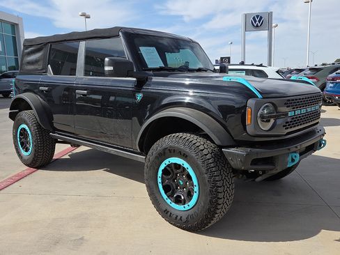 Used 2022 Ford Bronco Badlands AWD/4WD image 7