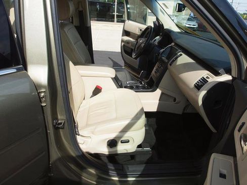 Used 2013 Ford Flex SEL AWD/4WD image 6