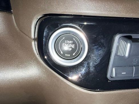 Certified 2023 Chevrolet Silverado 1500 LTZ image 16