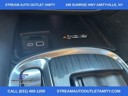 Used 2024 Buick Enclave Essence w/ Experience Buick Package image 32