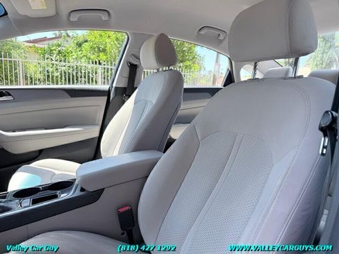 Used 2018 Hyundai Sonata SEL FWD image 12