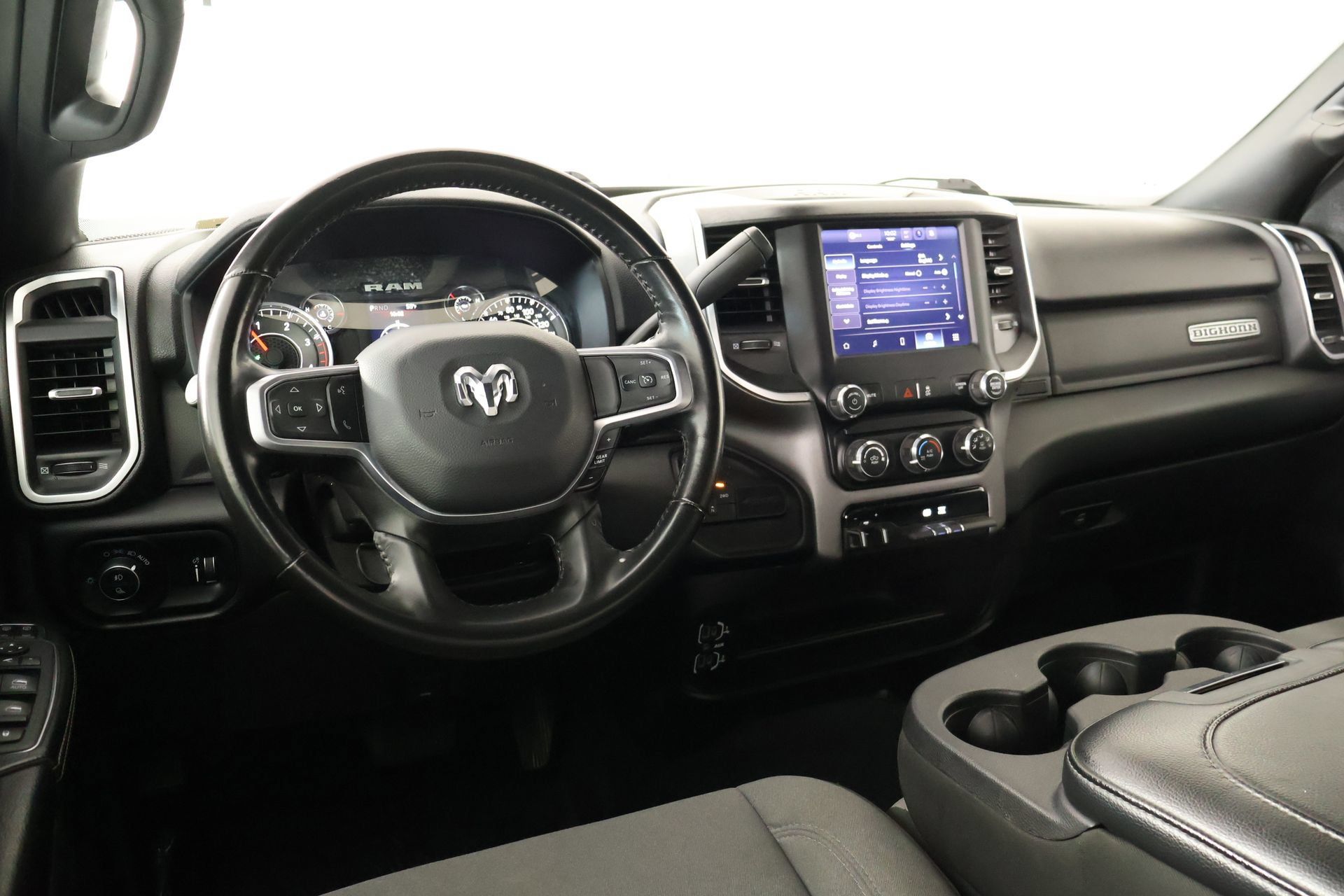Used 2024 RAM 3500 Big Horn AWD/4WD image 2
