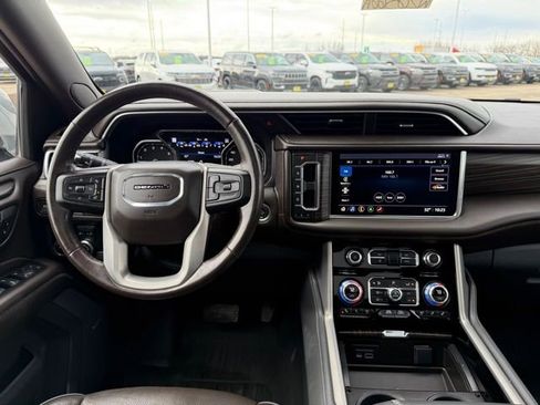 Used 2021 GMC Yukon XL Denali image 23
